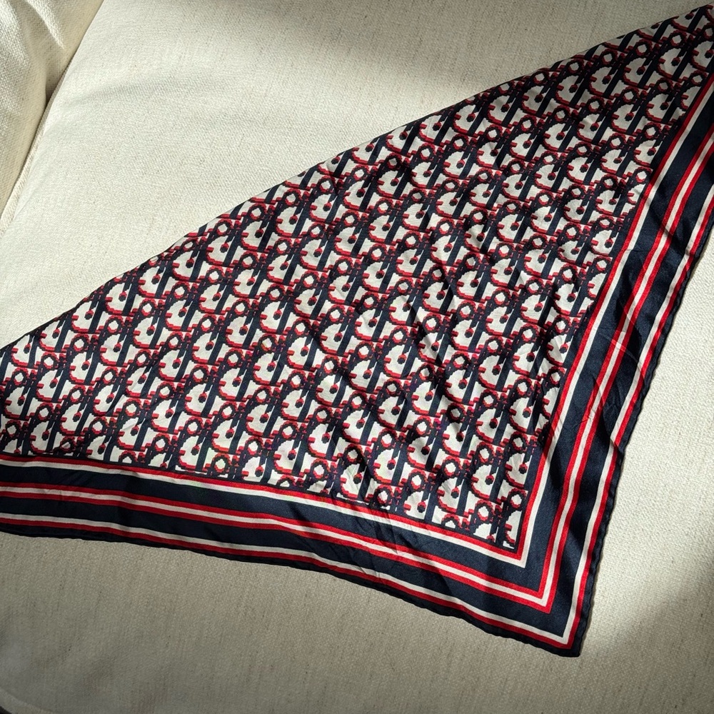 Vintage Dior scarf - Picture 4 of 4